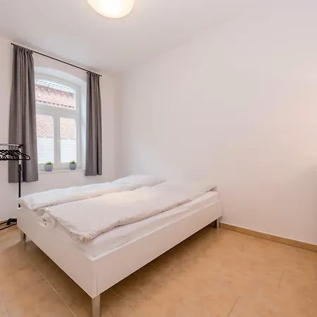 아파트 Innenstadt 1 *